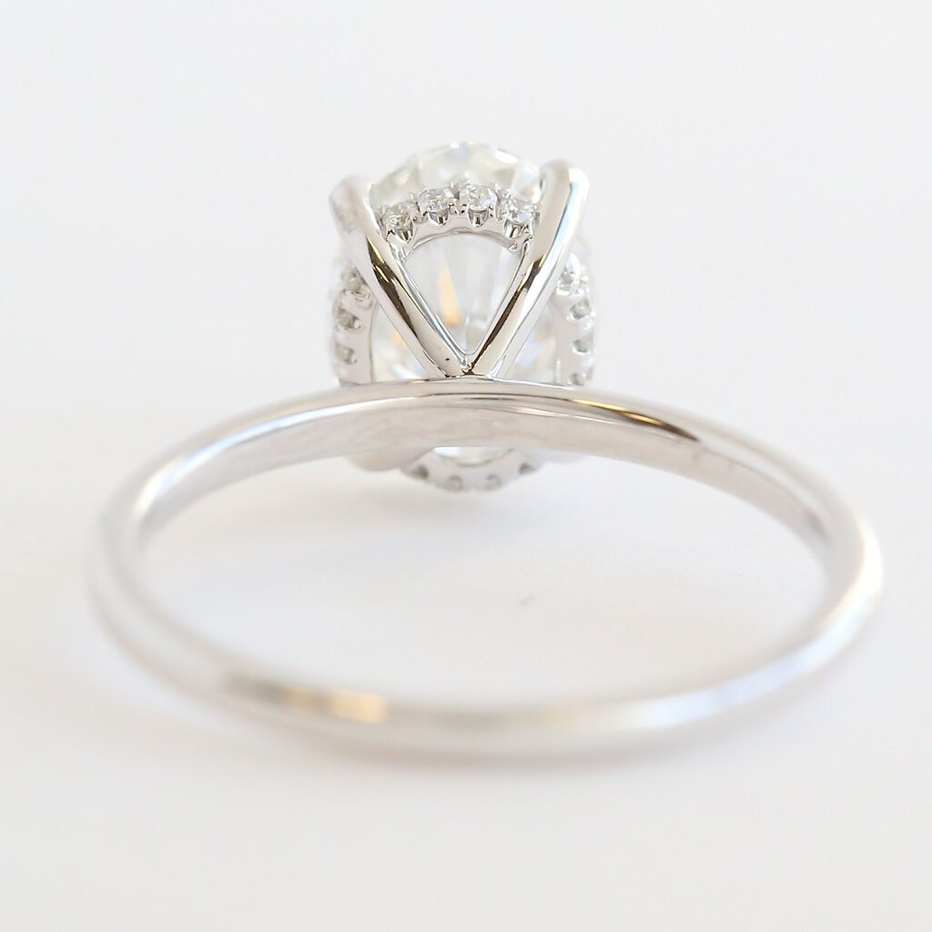 American Jewelry 14k White Gold 2.07ctw (2.00 E/VS2 IGI Ctr) Lab Grown Oval Diamond Hidden Halo Solitaire Engagement Ring