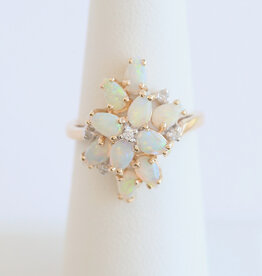 American Jewelry ESTATE 10k Yellow Gold 1.3ctw Opal .05ctw Diamond Accent Waterfall Ring