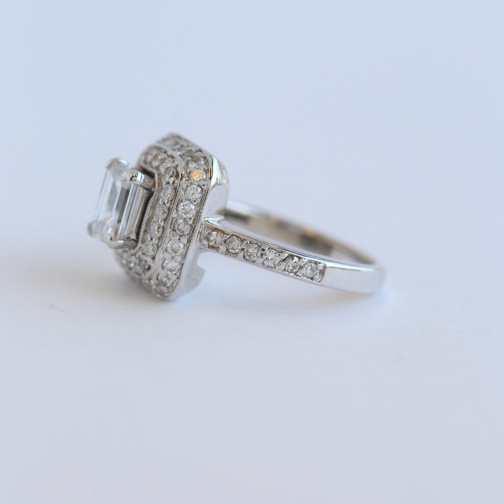 American Jewelry ESTATE 18k White Gold Approx 1.25ctw (.75ct H/I1 Ctr) Emerald Cut Diamond Double Halo Engagement Ring