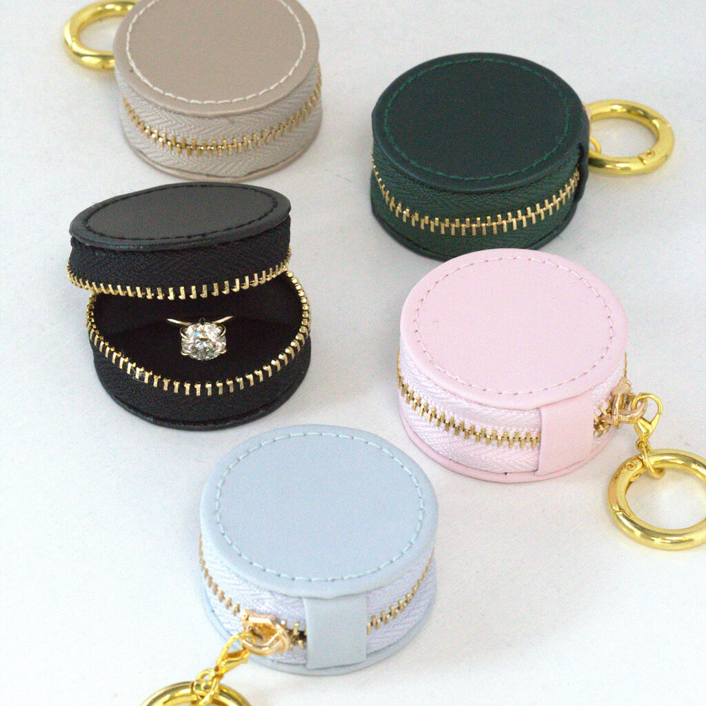 American Jewelry Brushed Leatherette Ring Keeper Keychain - Champagne