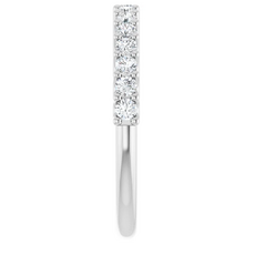 14k White Gold 3/8ctw Round Diamond Wedding Band (Size 7)