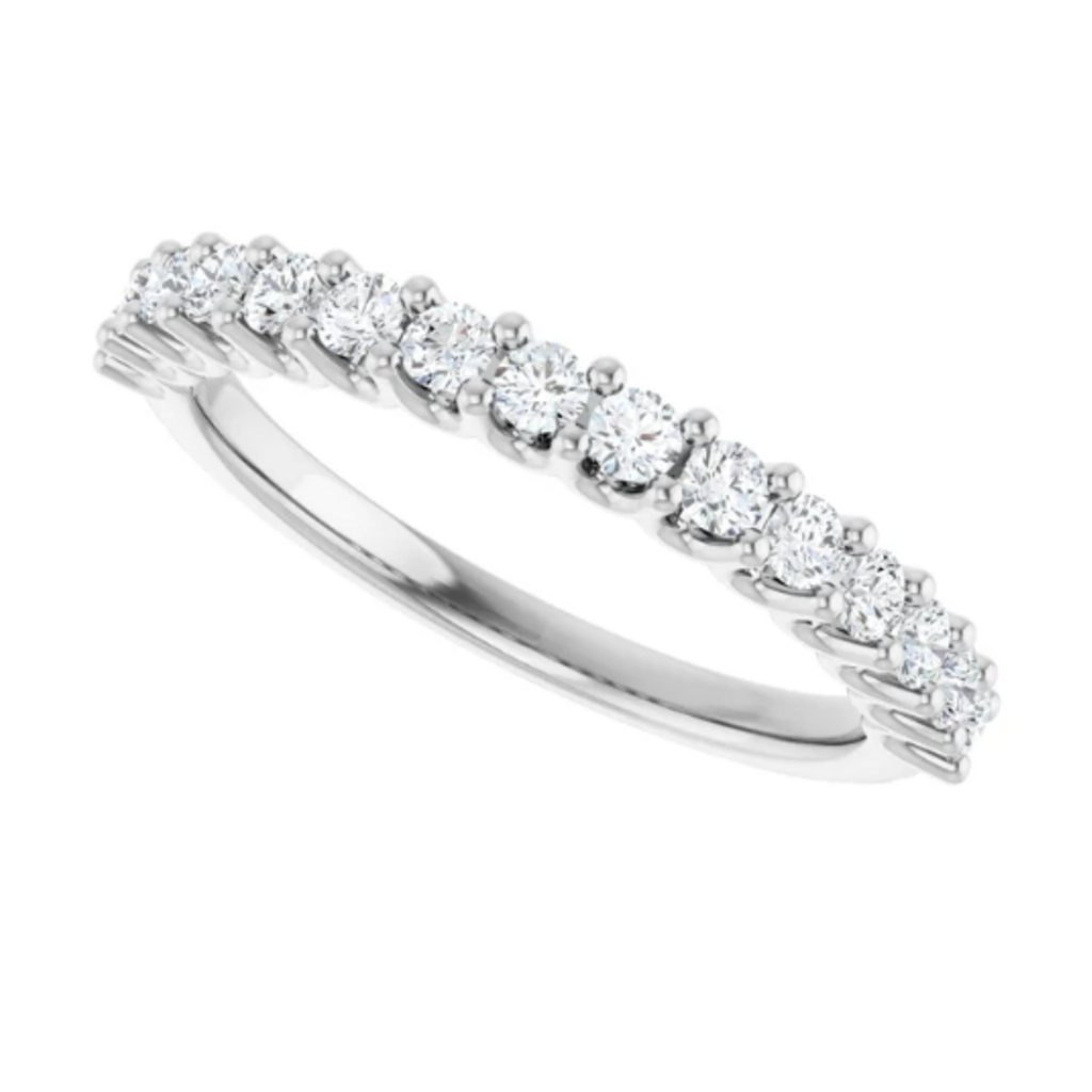14k White Gold 3/8ctw Round Diamond Wedding Band (Size 7)