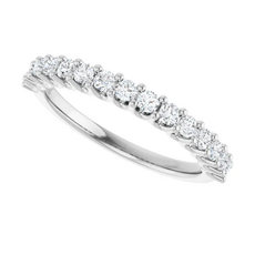 14k White Gold 3/8ctw Round Diamond Wedding Band (Size 7)