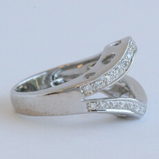 American Jewelry ESTATE 14k White Gold Approx. 1/3ctw Diamond Open Ring