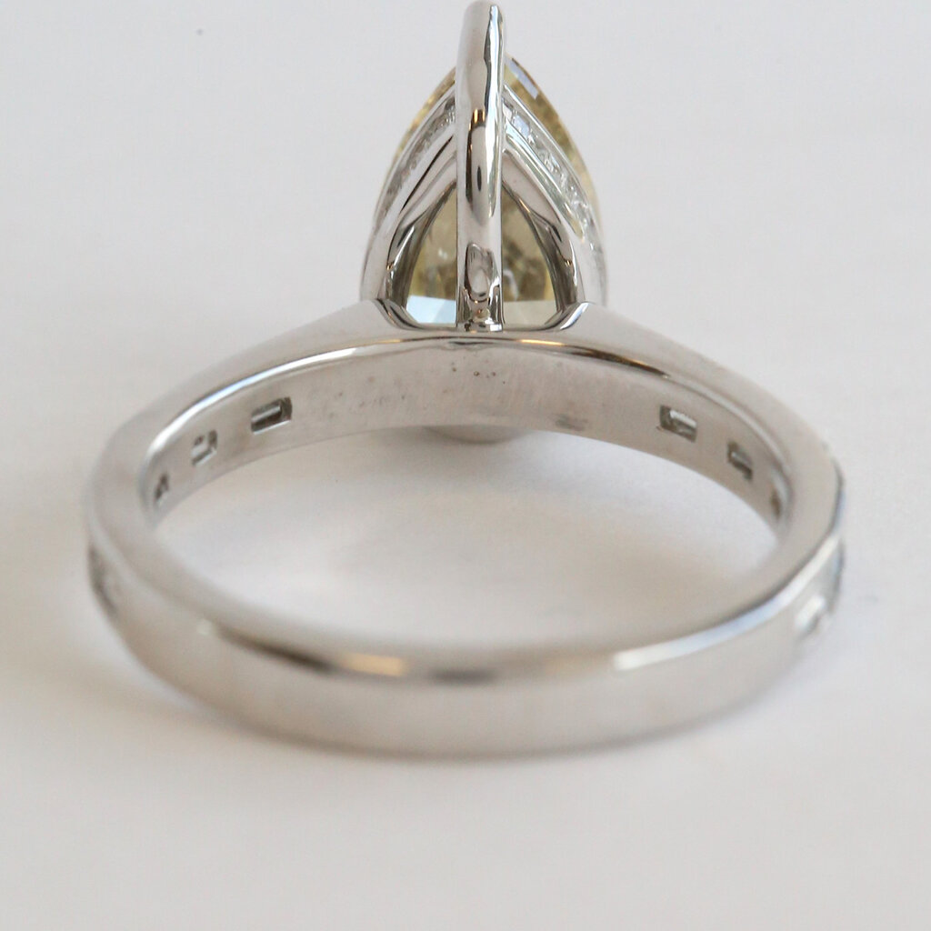 American Jewelry 14k White Gold 2.94ctw (2.01 GIA Fancy Brown/VS2 Ctr) Diamond Pear Solitaire Baguette Hidden Halo Engagement Ring
