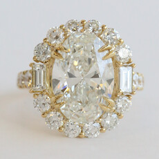 American Jewelry 18k Yellow Gold 7.97ctw (5.51 IGI G/VS2 Ctr) Lab Grown Oval Diamond Round & Baguette Halo Engagement Ring
