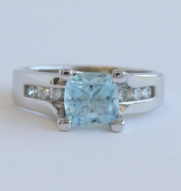 American Jewelry ESTATE 14k White Gold .25ctw Diamond 1.5ct Aquamarine Channel Set Ring