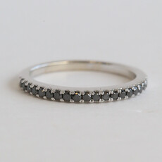 American Jewelry 14k White Gold  .25ctw Black Diamond Straight Stackable Band Ring