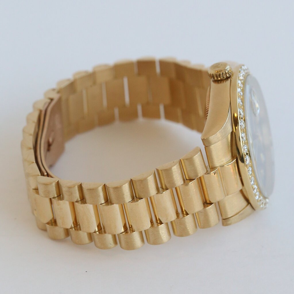 Rolex Pre-Owned Rolex 18k Gold President Watch w/ Blue Dial & Diamond Bezel Year 2000