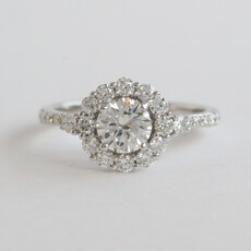 American Jewelry 14k White Gold 1.33ctw (1.01 G/VS2 GIA Ctr) Round Halo Diamond Engagement Ring