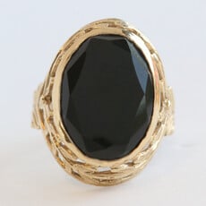 American Jewelry ESTATE 10k Yellow Gold Black Onyx Vine Openwork Design Ring
