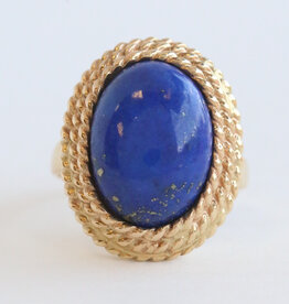 American Jewelry ESTATE 14k Yellow Gold Lapis Lazuli Oval Ring