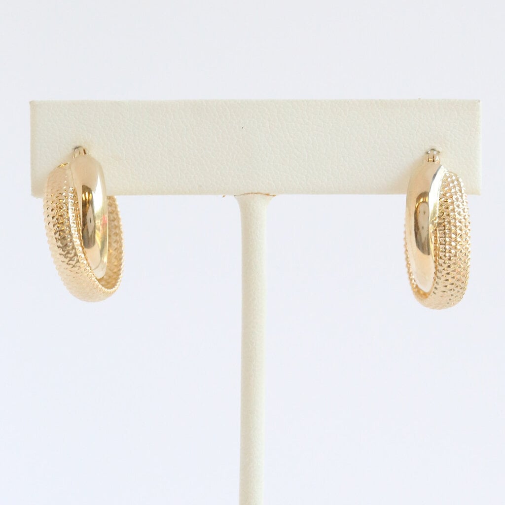 American Jewelry ESTATE 14k Yellow Gold Double Hoop Textured Earrings