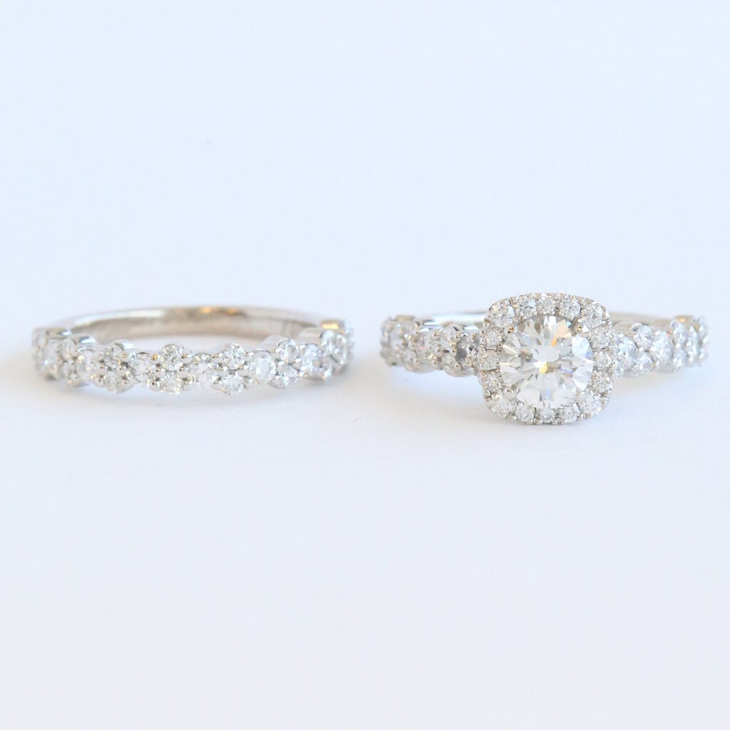 American Jewelry ESTATE 14k White Gold 1.91ctw (.81 F/SI1 GIA Ctr) Round Diamond Halo Engagement Ring Wedding Band Set
