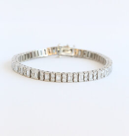 American Jewelry ESTATE 14k White Gold Approx. 6ctw Diamond Baguette & Round Tennis Bracelet (7.25")