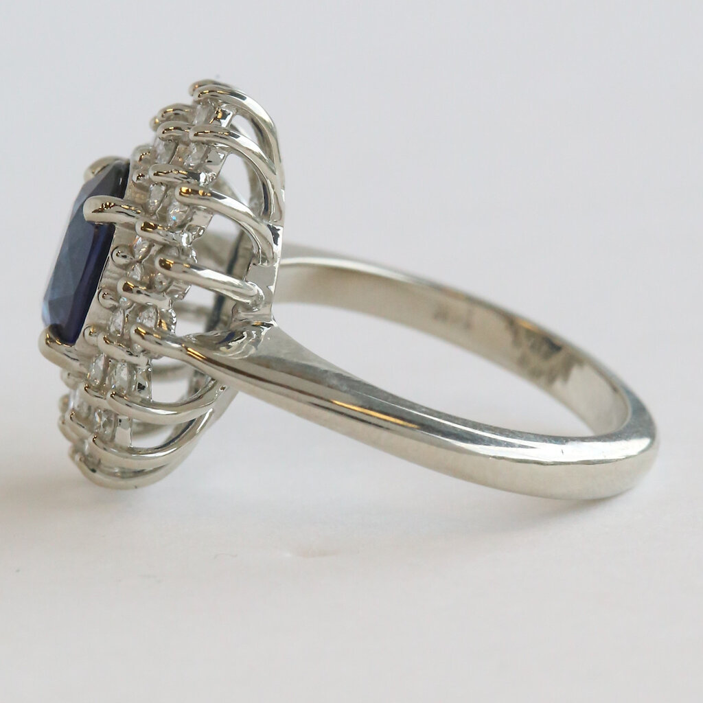 American Jewelry 14k White Gold 1ctw Diamond AA Sapphire Double Oval Halo Ring