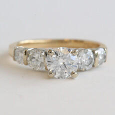 American Jewelry ESTATE 14k Yellow Gold 1.6ctw (.80 G/I1 Ctr) Diamond 5 Stone Engagement Ring