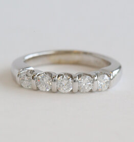 American Jewelry ESTATE 14k White Gold .50ctw Diamond 5 Stone Wedding Band