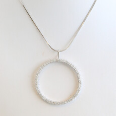 American Jewelry ESTATE 14k White Gold 1.5ctw Diamond Open Circle Necklace