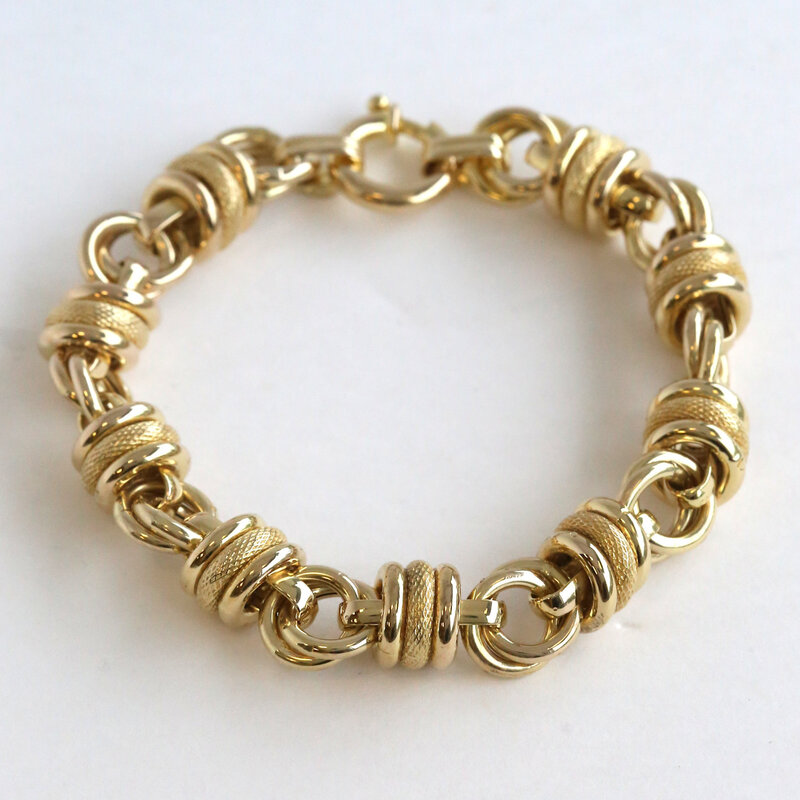 American Jewelry ESTATE 14k Yellow Gold 10.5mm Fancy Link Bracelet (7.5")