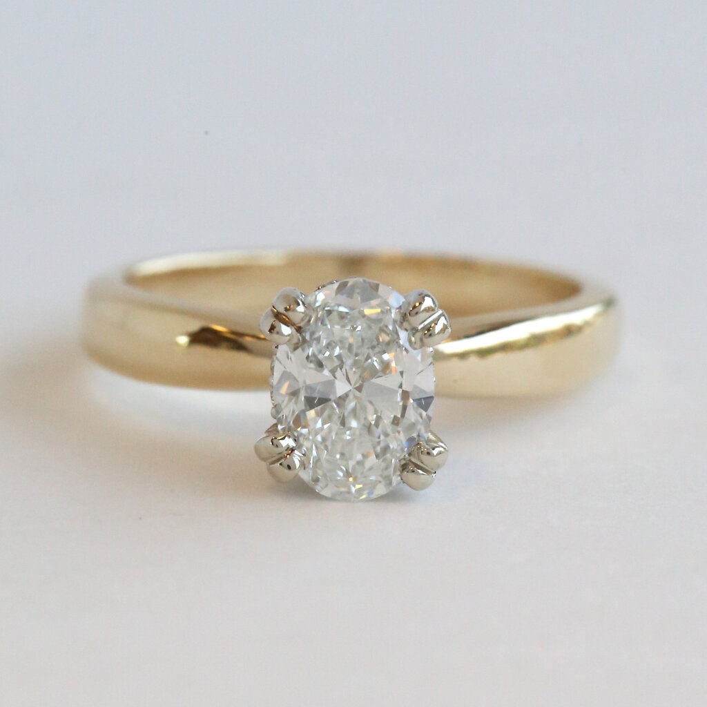 American Jewelry 14k Yellow Gold 1.10ctw (1.00 G/VS1 Ctr) Oval Diamond Hidden Halo Solitaire Engagement Ring