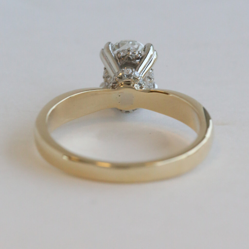 American Jewelry 14k Yellow Gold 1.10ctw (1.00 G/VS1 Ctr) Oval Diamond Hidden Halo Solitaire Engagement Ring