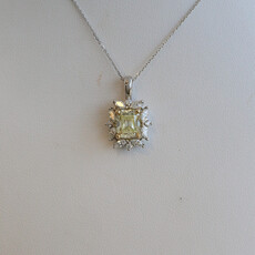 American Jewelry 14k White Gold 2.16ctw (1.51 Y-Z/VS2 GIA Ctr) Cushion Diamond Halo Necklace