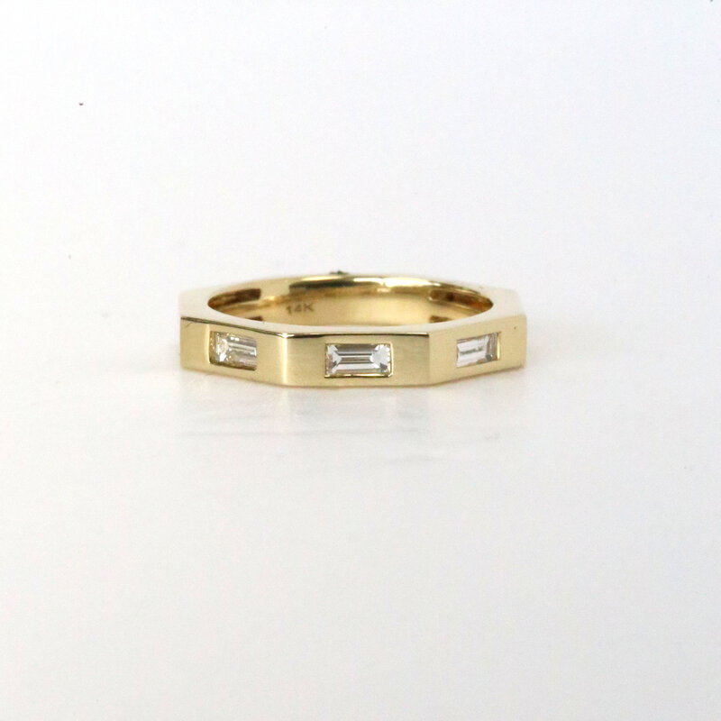 14k Yellow Gold .42ctw East to West 3-Stone Baguette Diamond Hexagon Stackable Ring (Size 7)