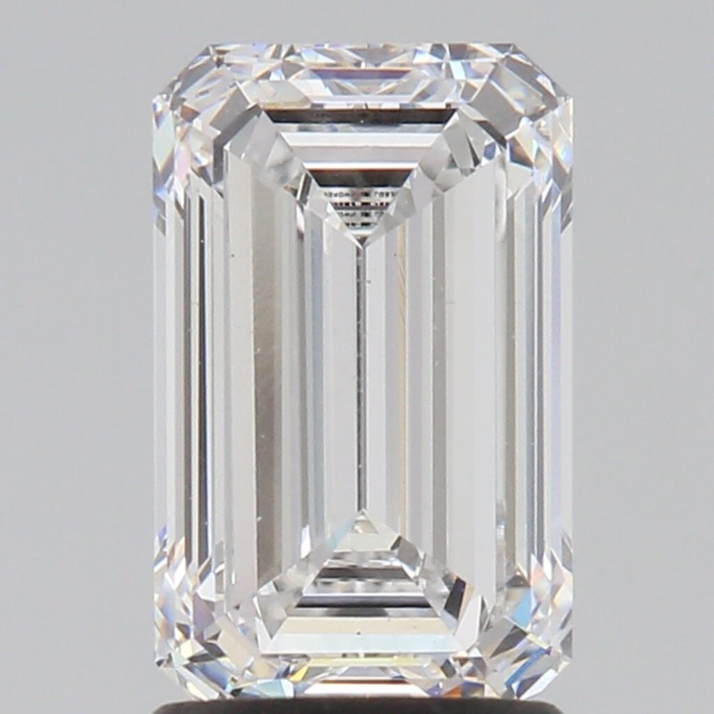 American Jewelry 2.05ct E/VS1 IGI Lab Grown Emerald Cut Loose Diamond