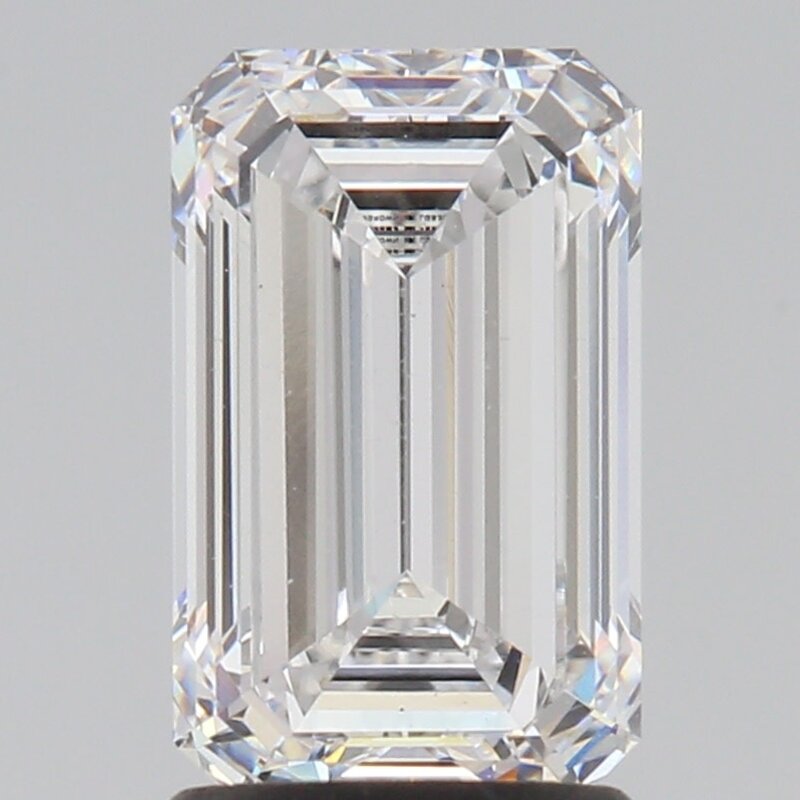 American Jewelry 2.05ct E/VS1 IGI Lab Grown Emerald Cut Loose Diamond