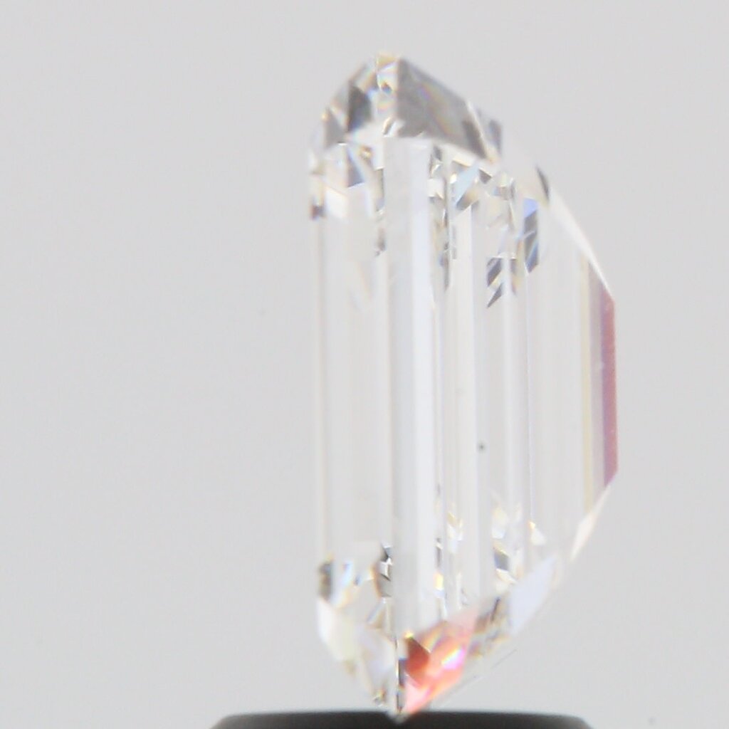 American Jewelry 3.10ct E/VS1 IGI Lab Grown Emerald Cut Loose Diamond