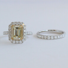 American Jewelry 14k White Gold 4.55ctw (3.06 Y-Z/SI1 GIA Ctr) Emerald Cut Diamond Halo Engagement Ring Wedding Band Set