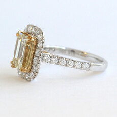 American Jewelry 14k White Gold 4.55ctw (3.06 Y-Z/SI1 GIA Ctr) Emerald Cut Diamond Halo Engagement Ring Wedding Band Set