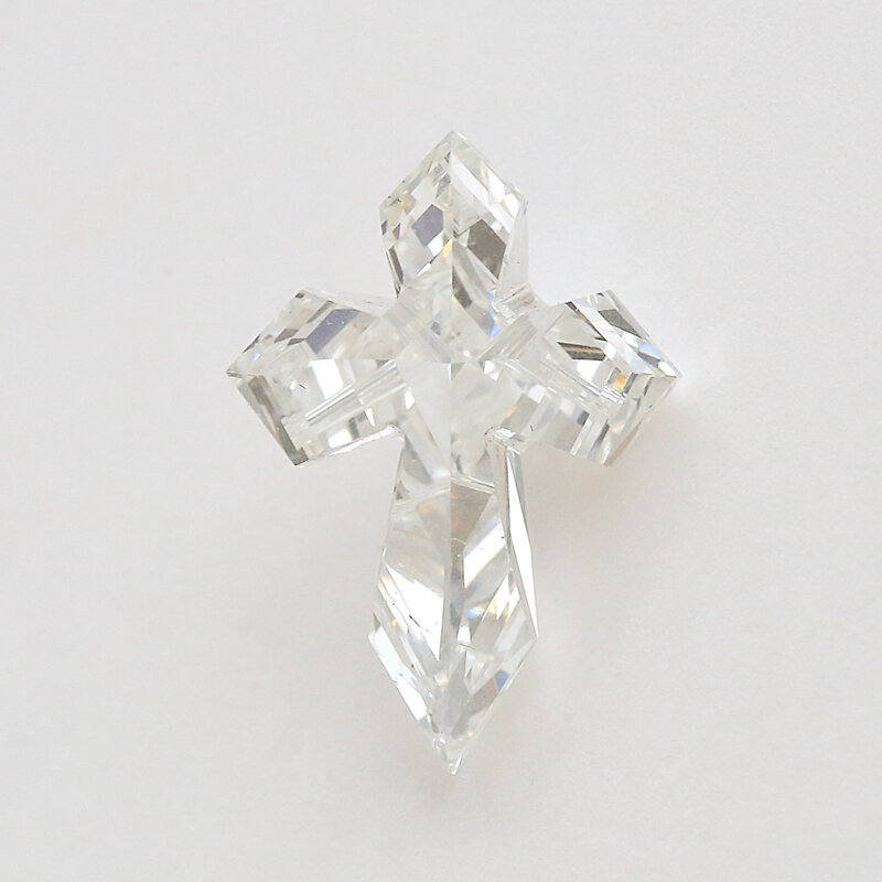 American Jewelry Approx. 7.25ct Lab Grown Specialty Cross Shape Loose Diamond