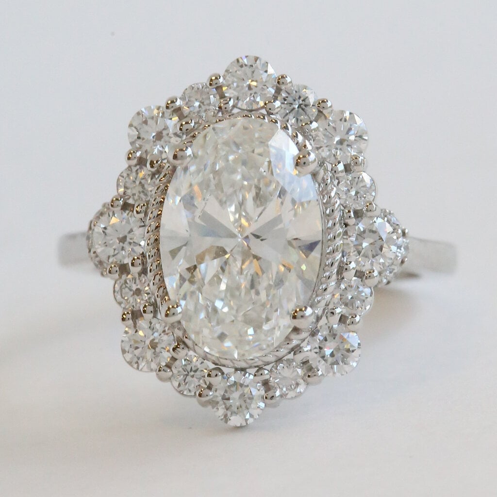American Jewelry 14k White Gold 3.70ctw (3.02 E/VS1 Ctr) Lab Grown Diamond Oval Halo Engagement Ring