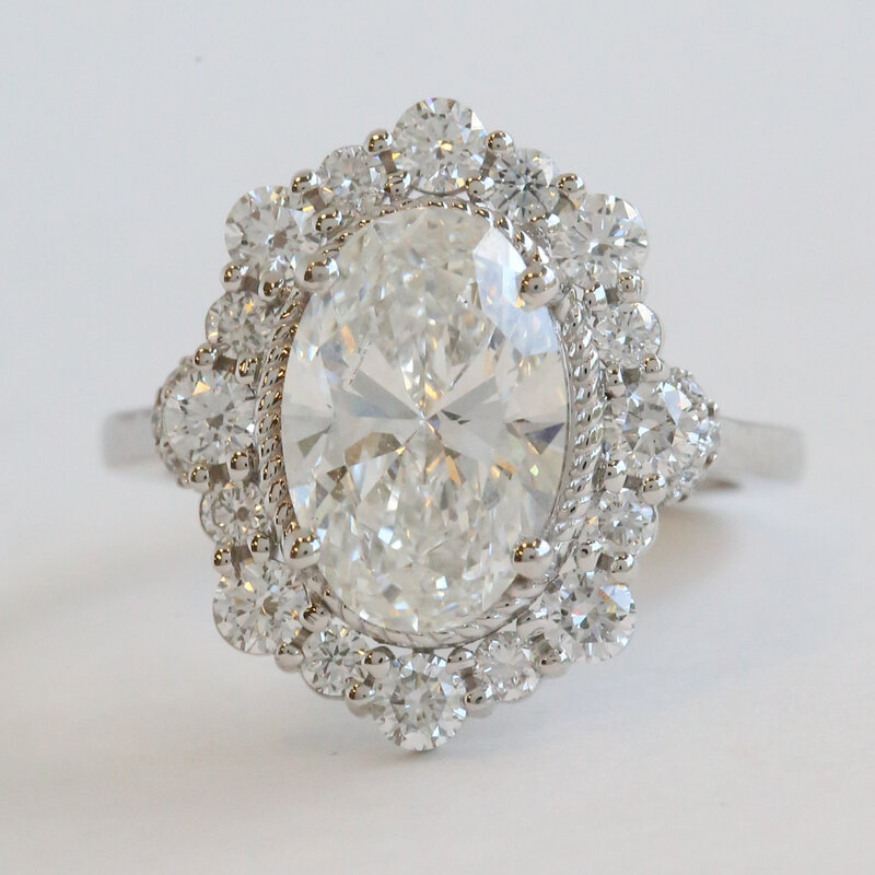 American Jewelry 14k White Gold 3.70ctw (3.02 E/VS1 Ctr) Lab Grown Diamond Oval Halo Engagement Ring