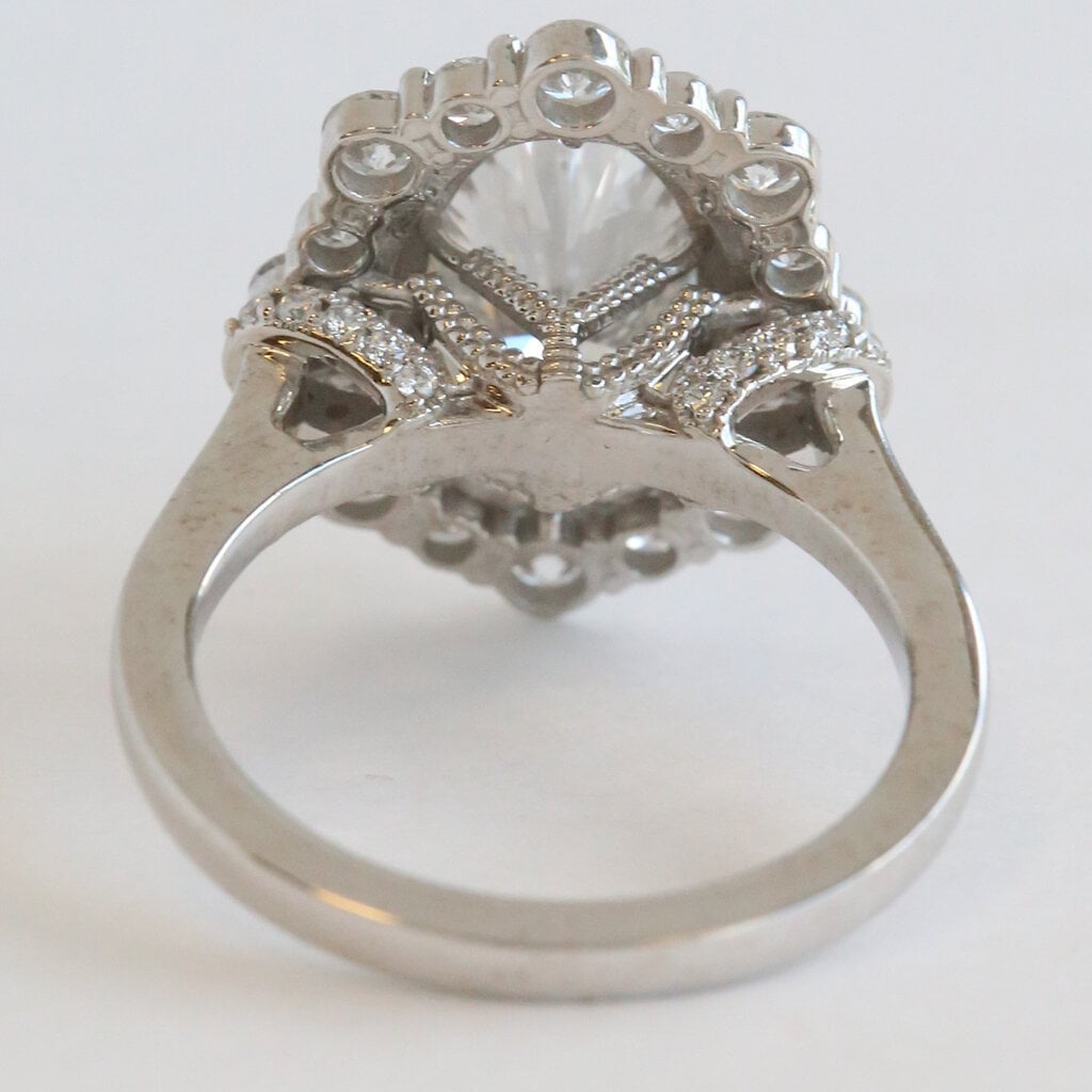 American Jewelry 14k White Gold 3.70ctw (3.02 E/VS1 Ctr) Lab Grown Diamond Oval Halo Engagement Ring