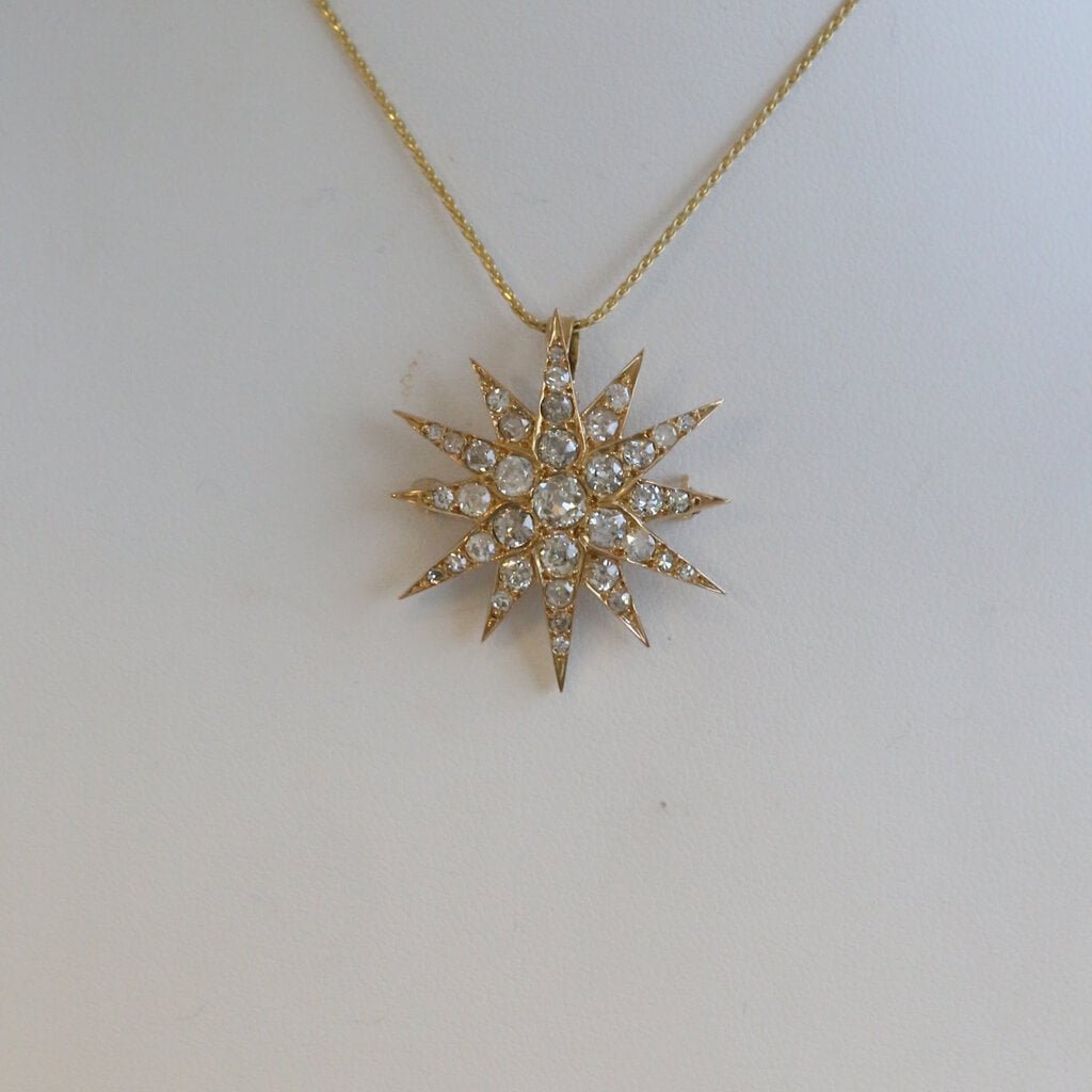 American Jewelry ESTATE 14k Yellow Gold 1.35ctw Diamond Star Necklace