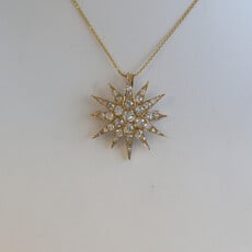 American Jewelry ESTATE 14k Yellow Gold 1.35ctw Diamond Star Necklace