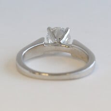 American Jewelry ESTATE 14k White Gold .85ct D/SI1 GIA Round Brilliant Diamond Solitaire Engagement Ring (Size 5.5)