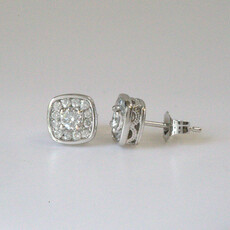 American Jewelry ESTATE 14k White Gold 7.7mm Cushion 1/2ctw Diamond Halo Stud Earrings