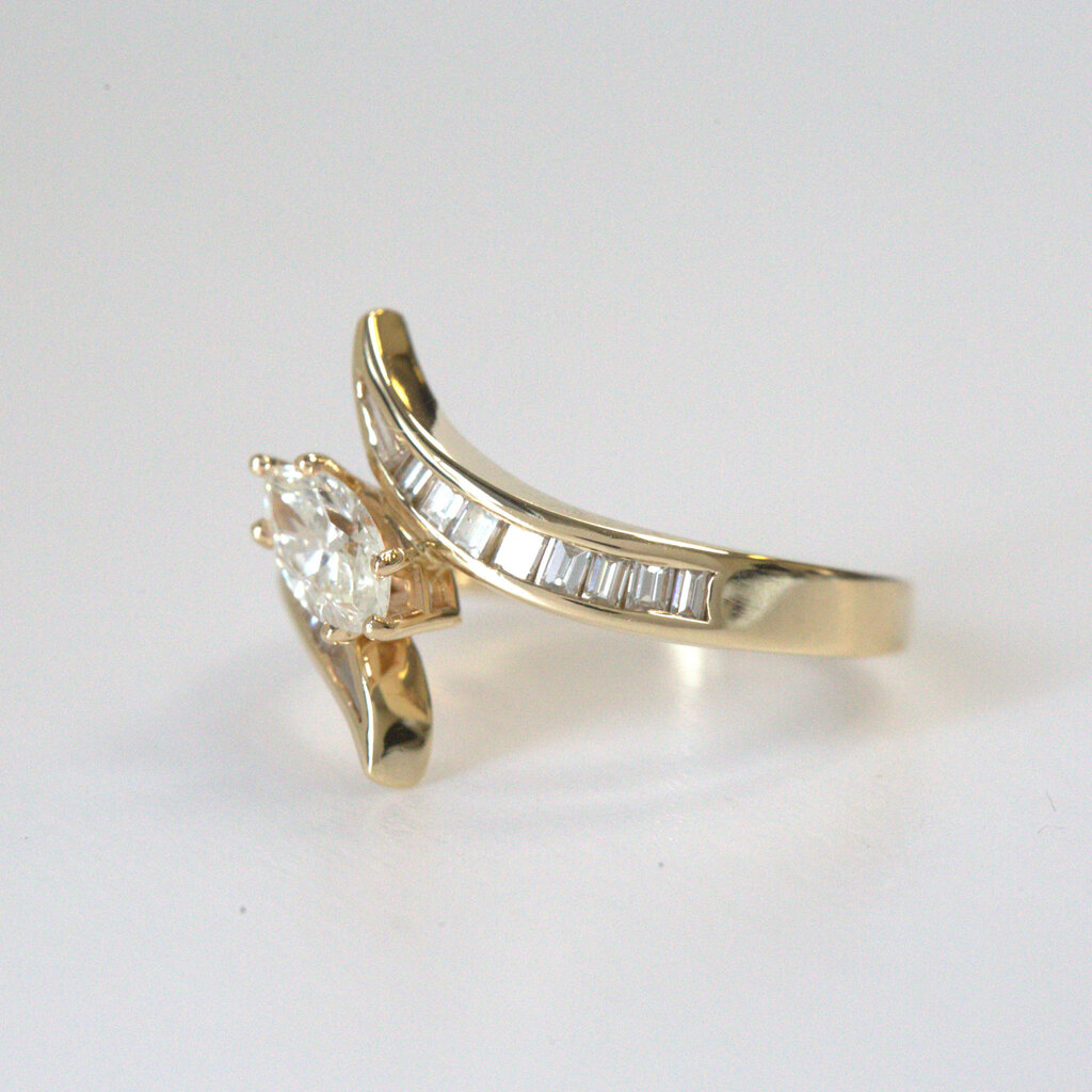 American Jewelry ESTATE 14k Yellow Gold 1ctw Marquise & Baguette Channel Set Bypass Ring (Size 8)