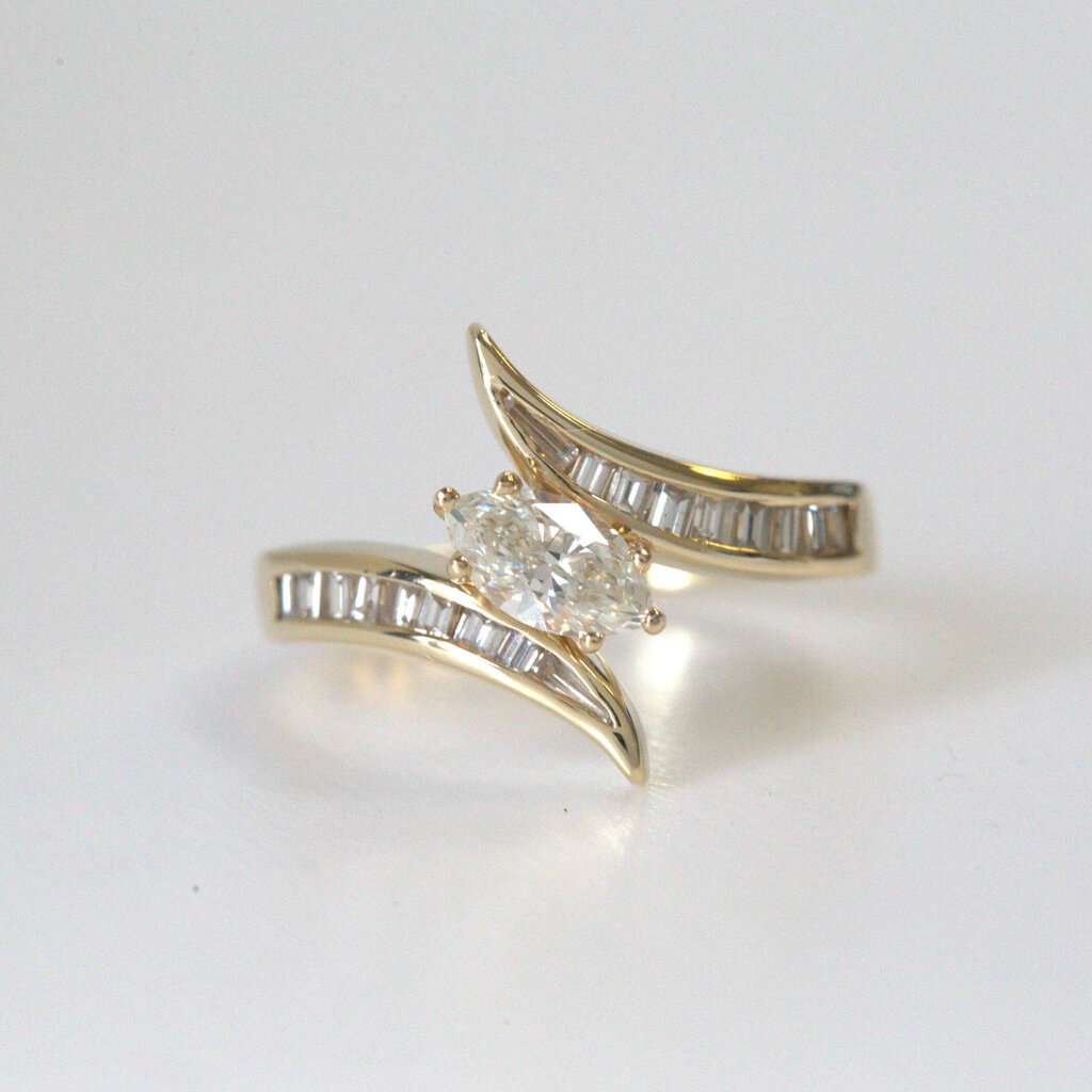 American Jewelry ESTATE 14k Yellow Gold 1ctw Marquise & Baguette Channel Set Bypass Ring (Size 8)