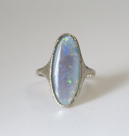 American Jewelry ESTATE 14k White Gold 25x10mm Oval Opal Bezel Set Ring (Size 9)