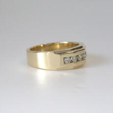 American Jewelry ESTATE 14k Yellow Gold 1/2ctw Round Diamond Channel Set Men's Ring (Size 11)