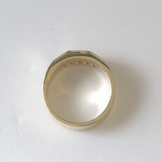 American Jewelry ESTATE 14k Yellow Gold 1/2ctw Round Diamond Channel Set Men's Ring (Size 11)