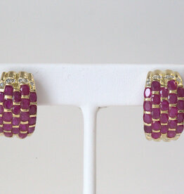 American Jewelry ESTATE 14k Yellow Gold 1/4ctw Diamond 10ctw Ruby Lever-Back Earrings