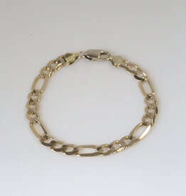 American Jewelry 14k Yellow Gold 7.5mm Flat Figaro Chain Bracelet (8")