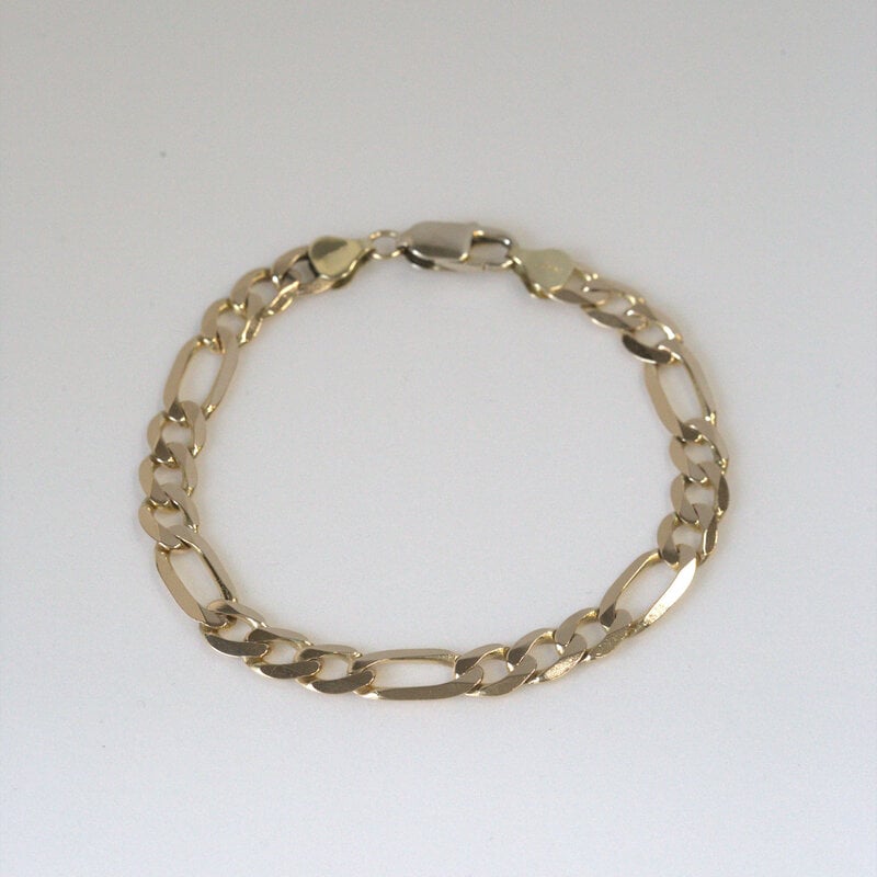 American Jewelry 14k Yellow Gold 7.5mm Flat Figaro Chain Bracelet (8")