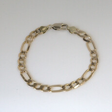 American Jewelry 14k Yellow Gold 7.5mm Flat Figaro Chain Bracelet (8")
